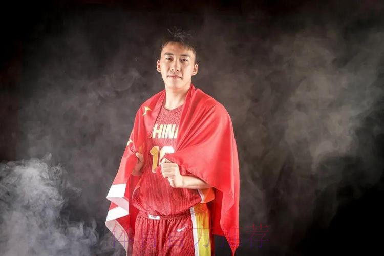 主教练:我对王俊杰很严格,他有潜力&希望他更全面 主教练:我对王俊杰很严格,他有潜力&希望他更全面